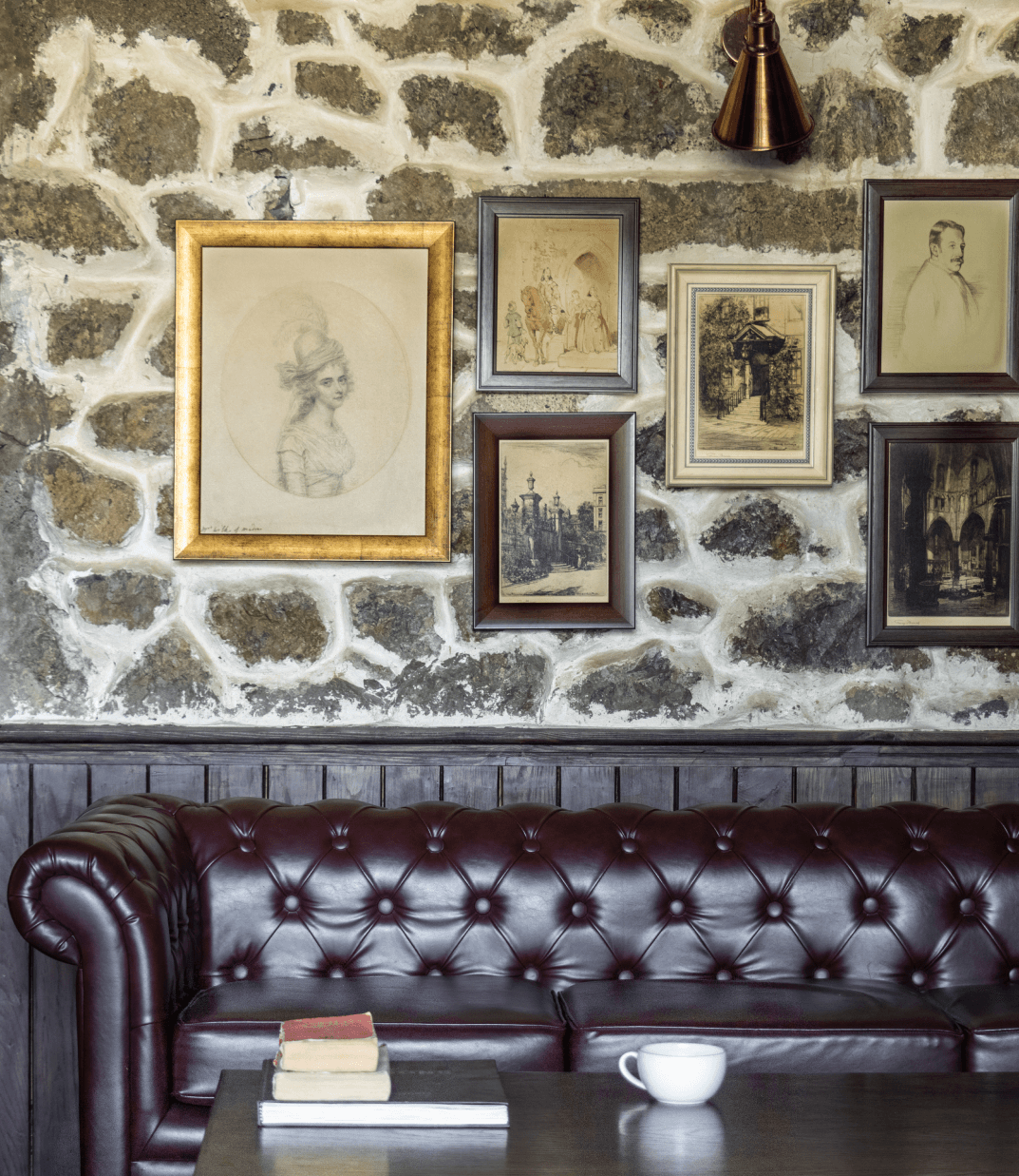 Mystic Fox — lounge